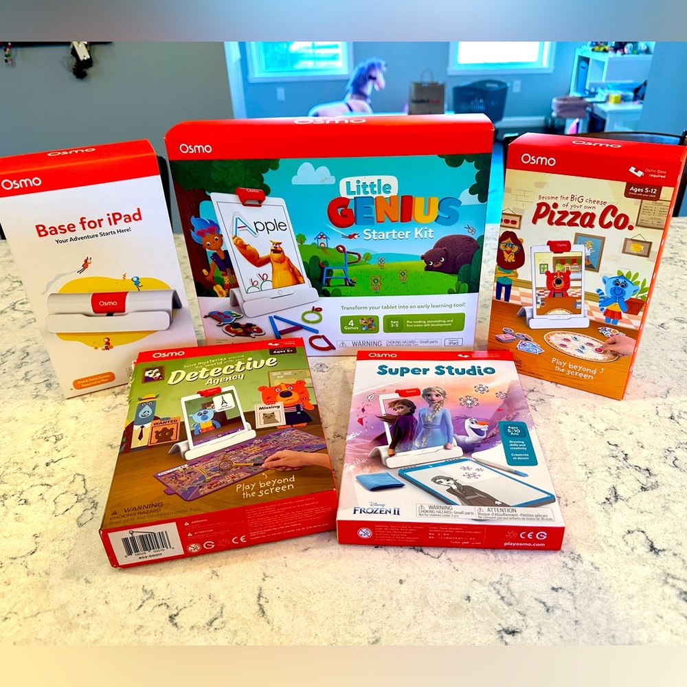 (Osmo) BUNDLE for IPad - Little genius starter kit, extra stand and games